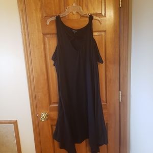 Torrid 4x cold shoulder black skater dress